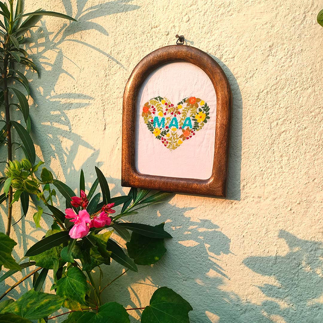 Craftooba Hand Crafted Embroidered Artwork | Crafted by Rural Bengal Women | Wooden U-Frame for Wall & Shelf Décor