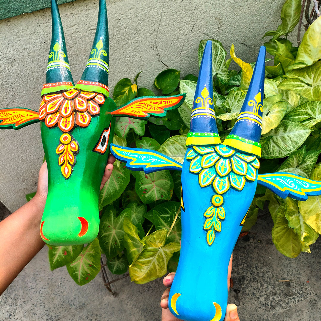 Craftooba Cow Head Wall Decor Set Of 2 – Hand Painted Wooden Nandi Head, Dual Tone Green & Blue, 15 Inch – Symbol of Prosperity for Living Room & Puja Room, Entrance,Ready to Hang