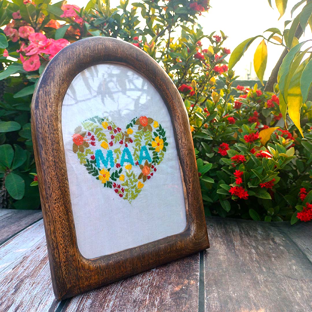 Craftooba Hand Crafted Embroidered Artwork | Crafted by Rural Bengal Women | Wooden U-Frame for Wall & Shelf Décor